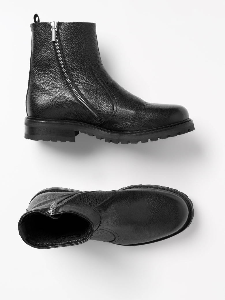 Foveo Leather Boots - Black