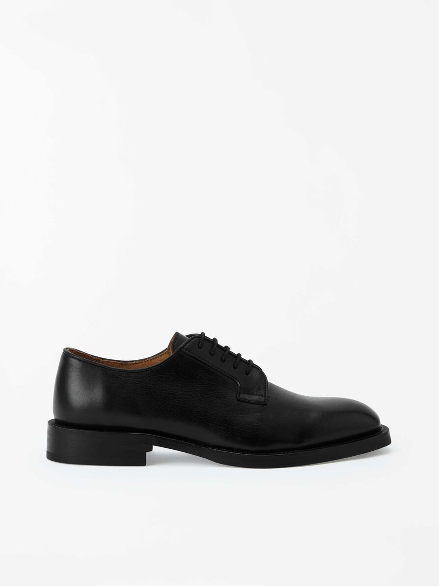 Sonist - Shoe