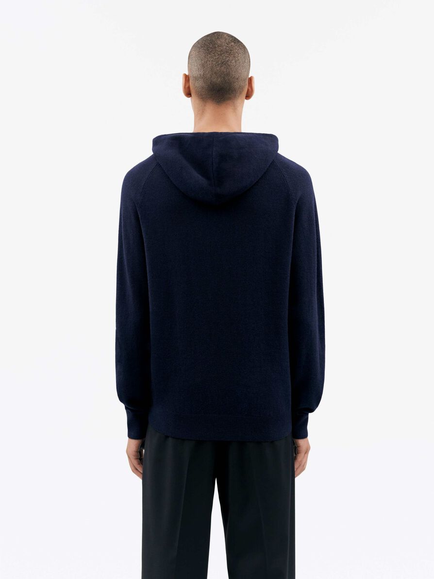 Nakkne - Sweater