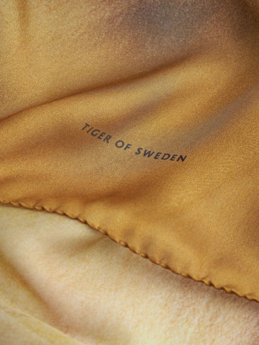 Felda - Scarf