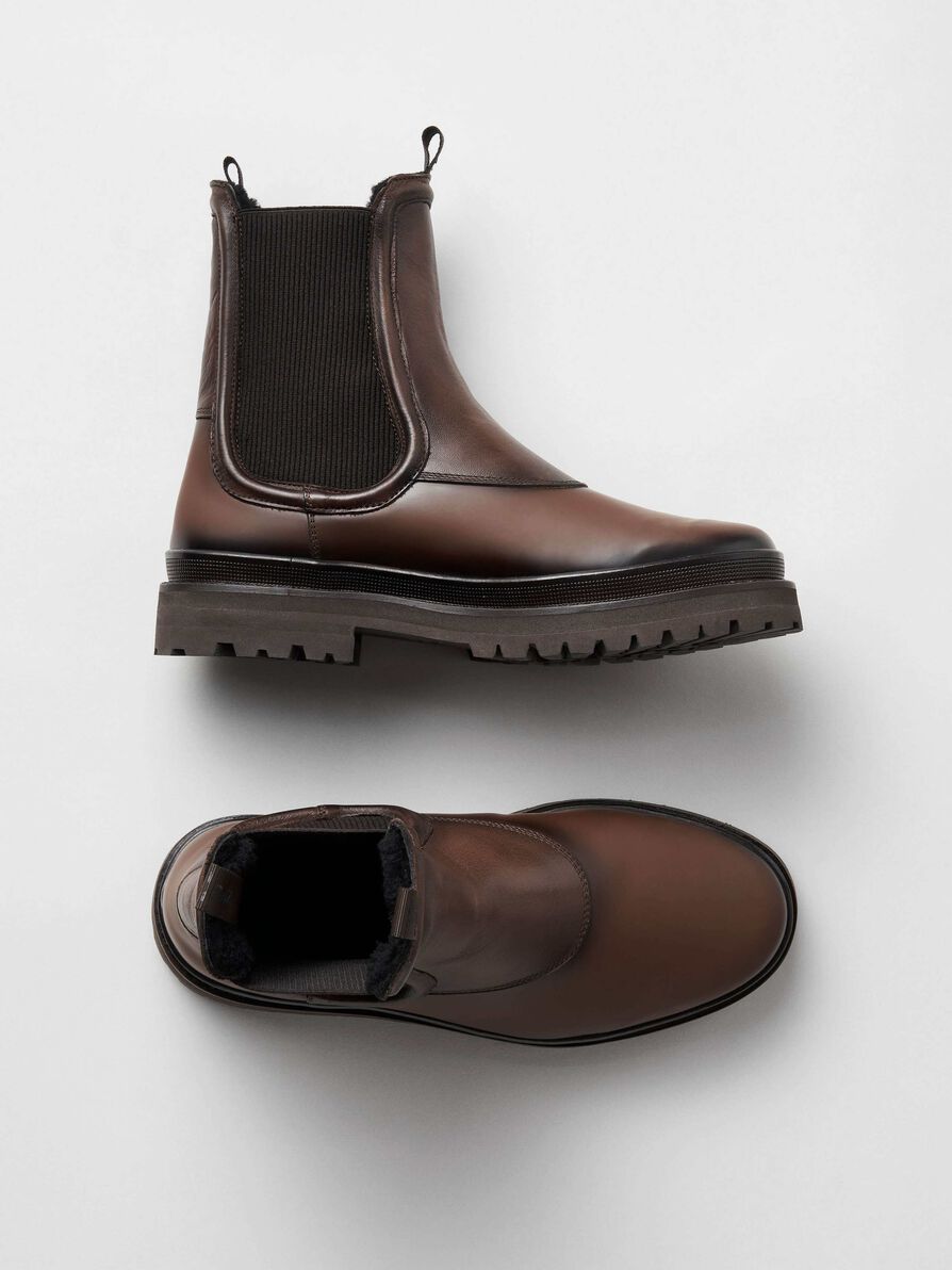 Bratchni - Boot