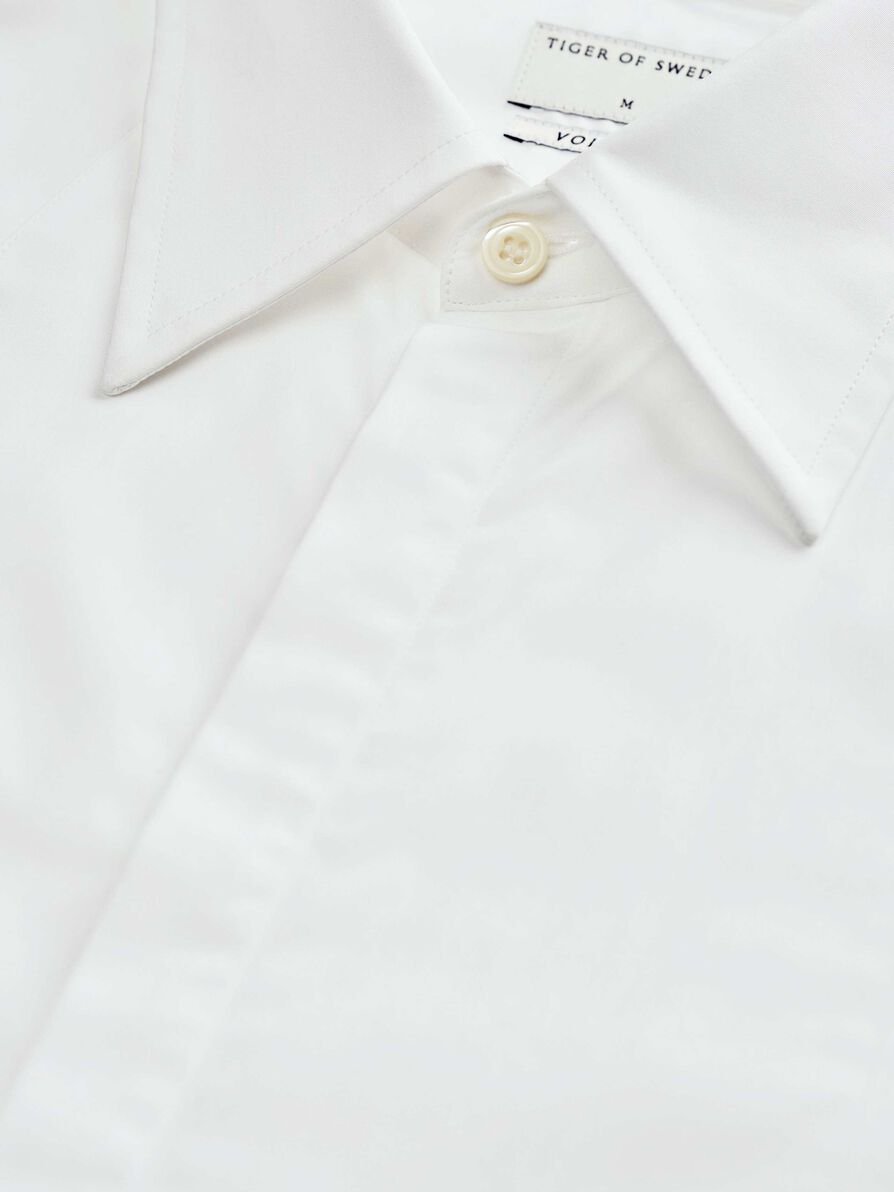 S. 3 - Shirt